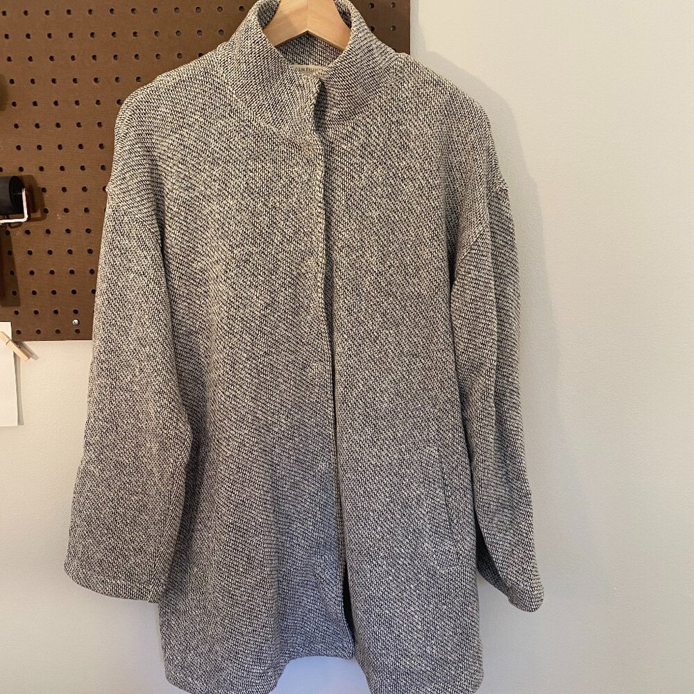 Eileen Fisher Jacket with hidden snap buttons, like new